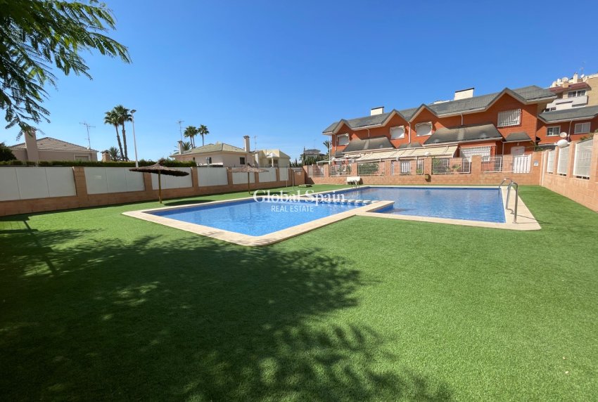 Venta - CASA -
ELCHE - Costa Blanca