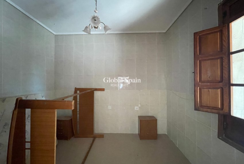 Venta - CASA -
ELCHE - Costa Blanca