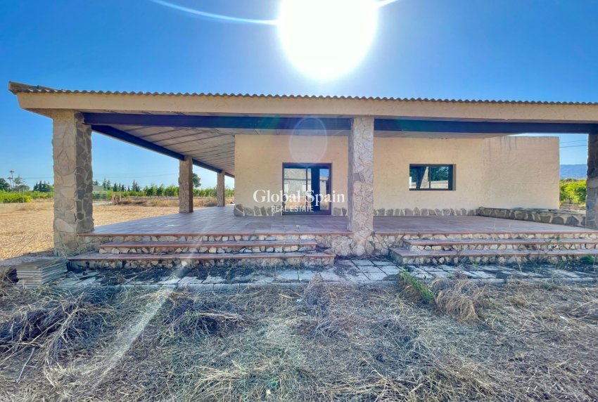 Venta - CASA -
ELCHE - Costa Blanca