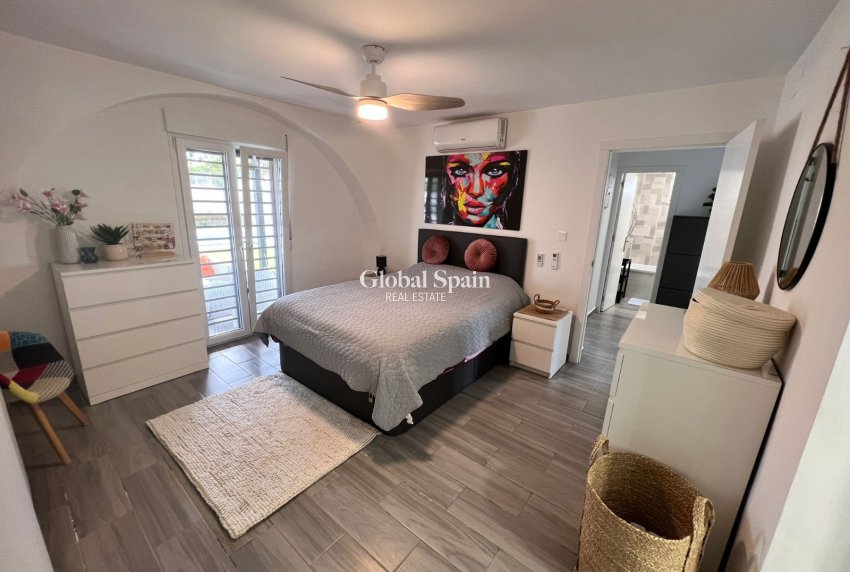 Venta - CASA -
ELCHE - Inland