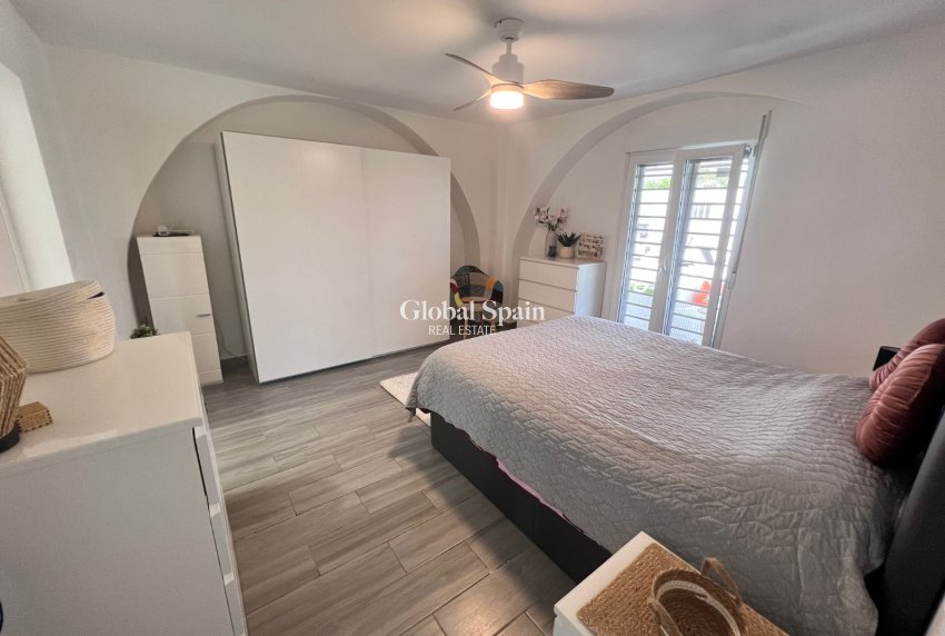 Venta - CASA -
ELCHE - Inland