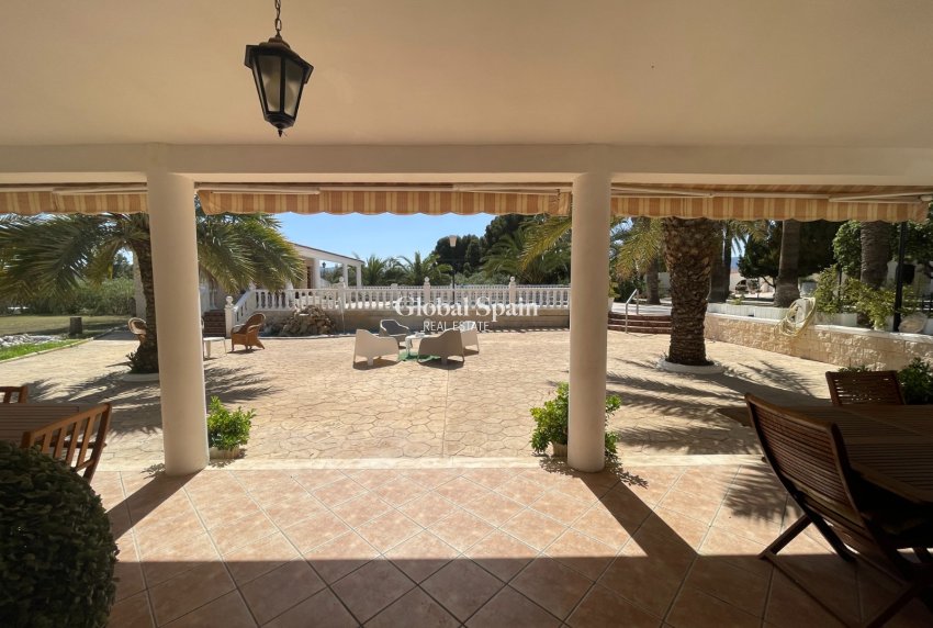 Venta - CASA -
ELDA - Inland