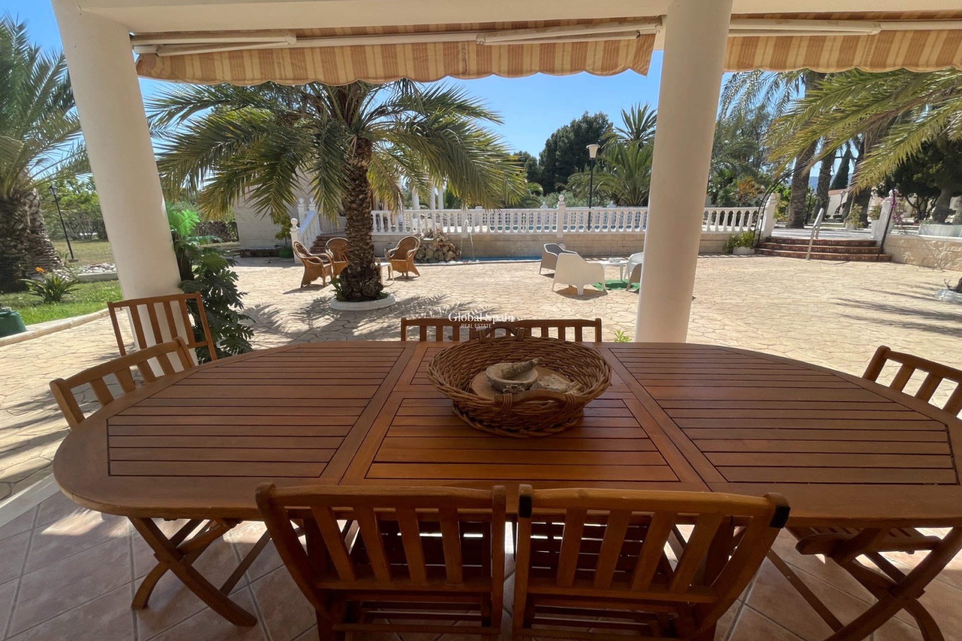 Venta - CASA -
ELDA - Inland