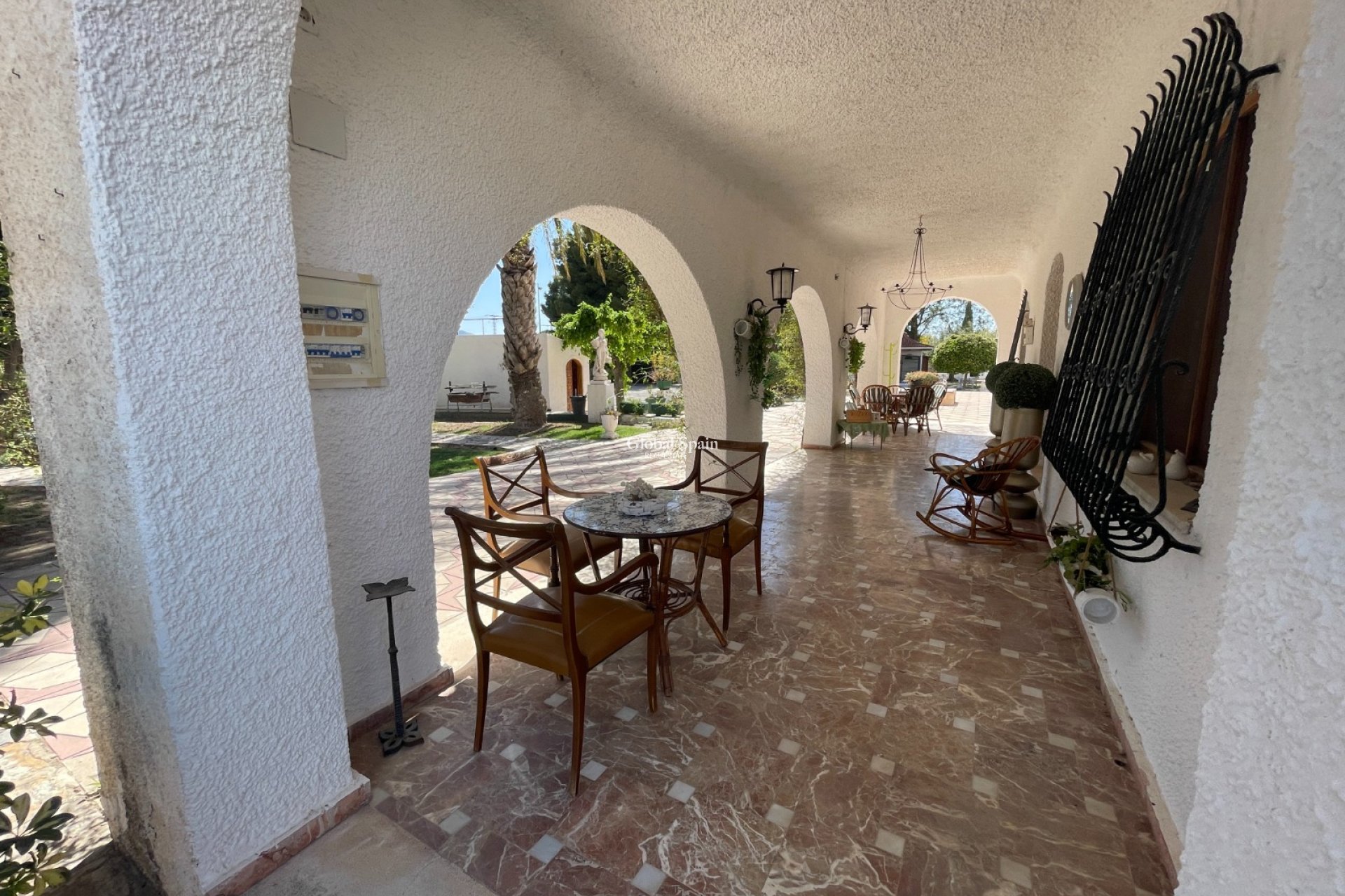 Venta - CASA -
ELDA - Inland