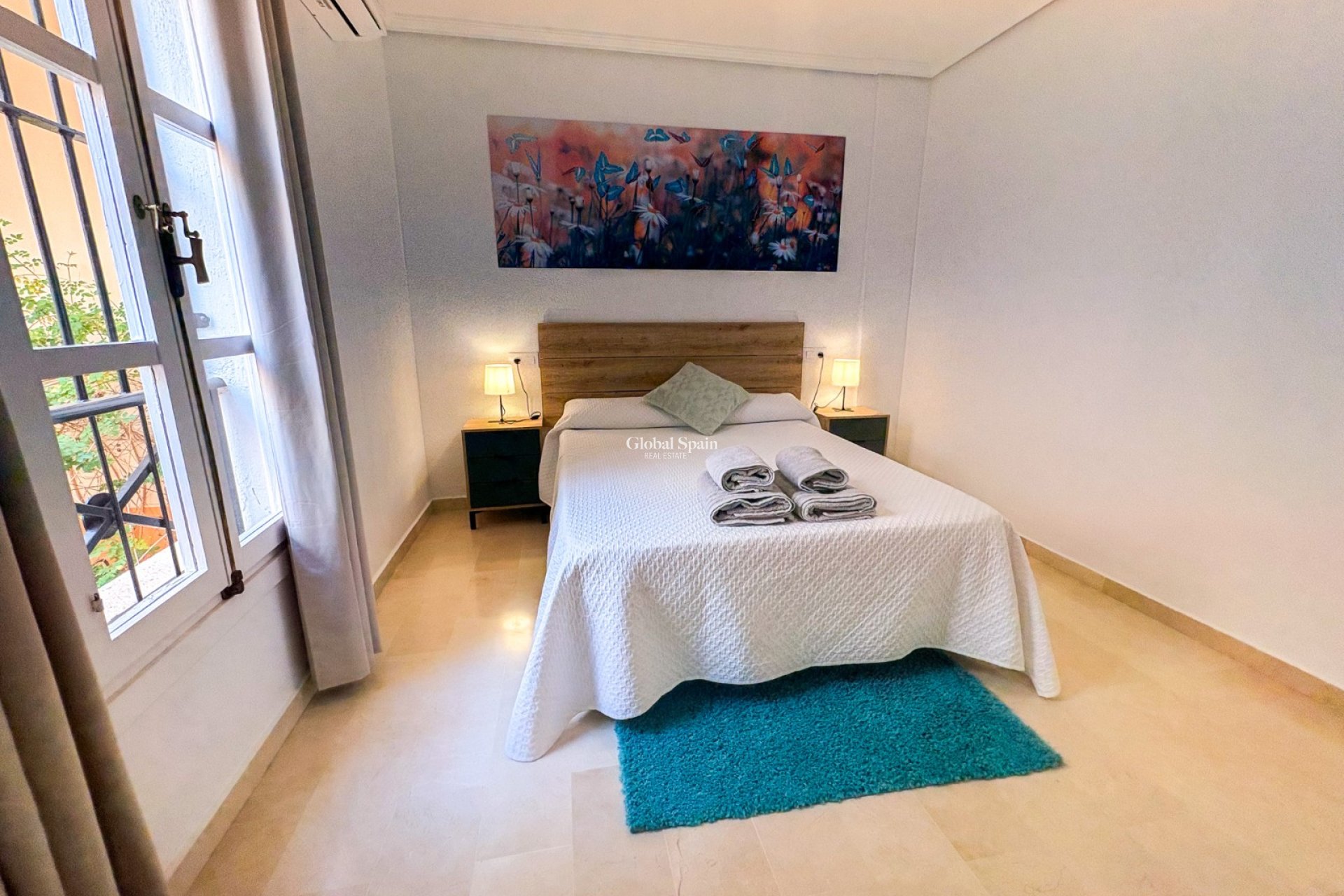 Venta - CASA -
FINESTRAT