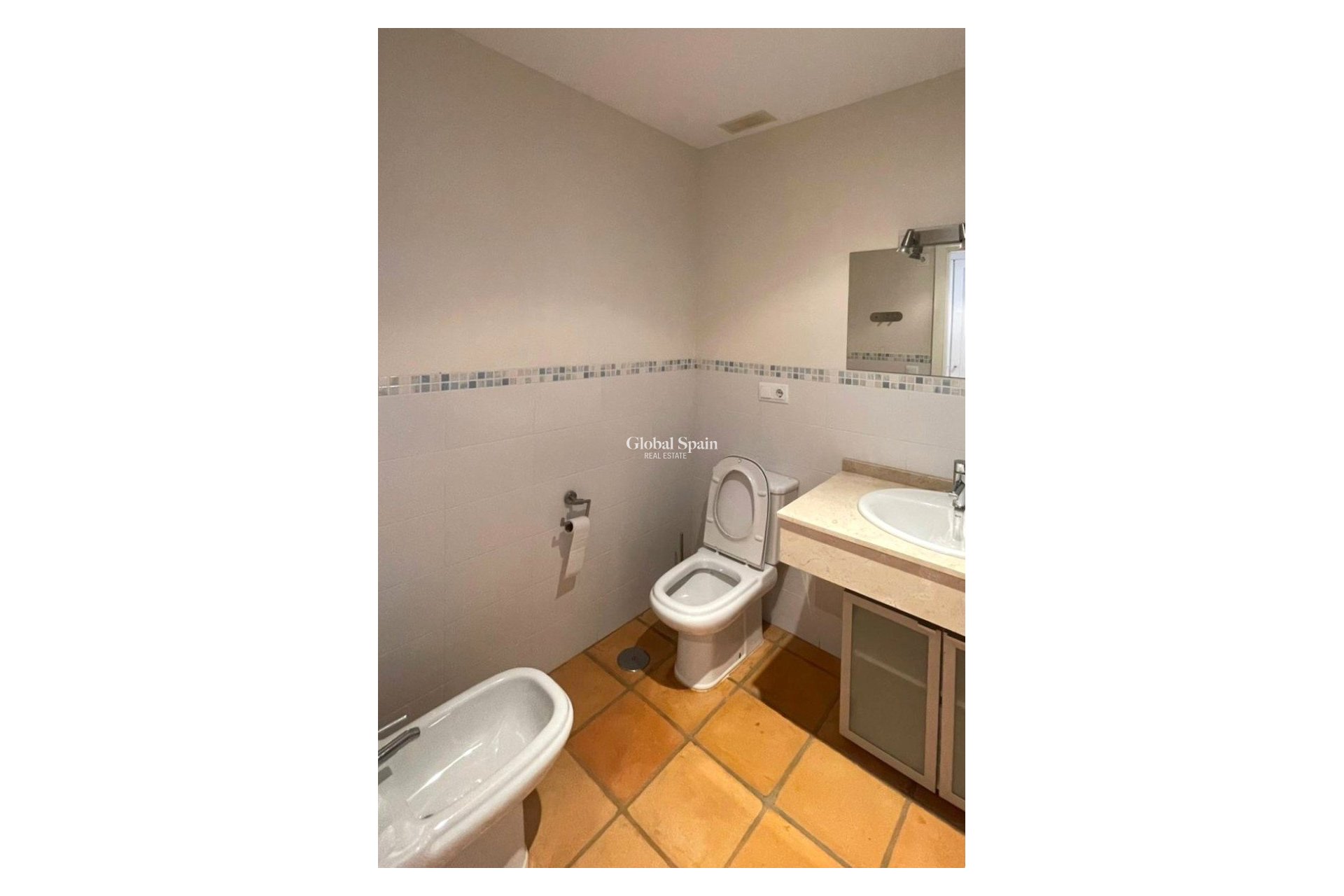 Venta - Casa -
FINESTRAT