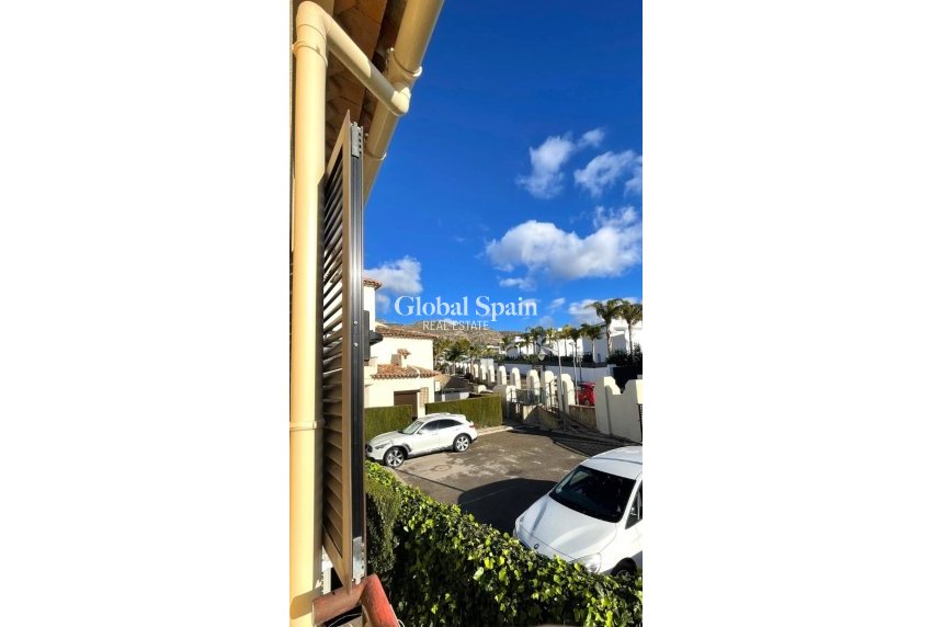 Venta - Casa -
FINESTRAT