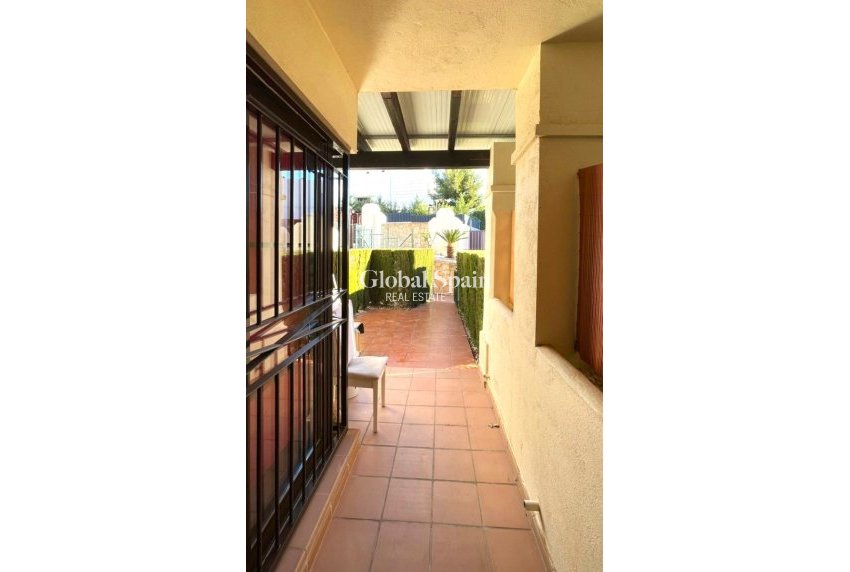 Venta - Casa -
FINESTRAT