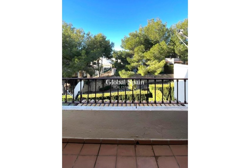 Venta - Casa -
FINESTRAT