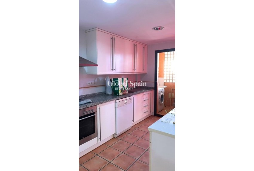 Venta - Casa -
FINESTRAT