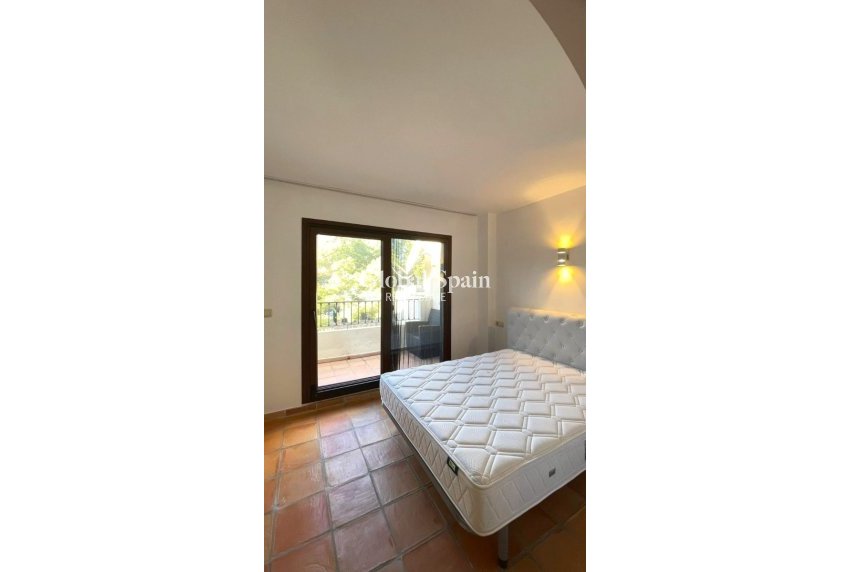 Venta - Casa -
FINESTRAT