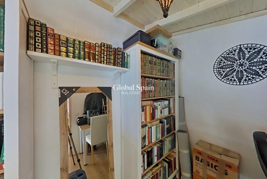 Venta - CASA -
FORMENTERA DEL SEGURA - Centro