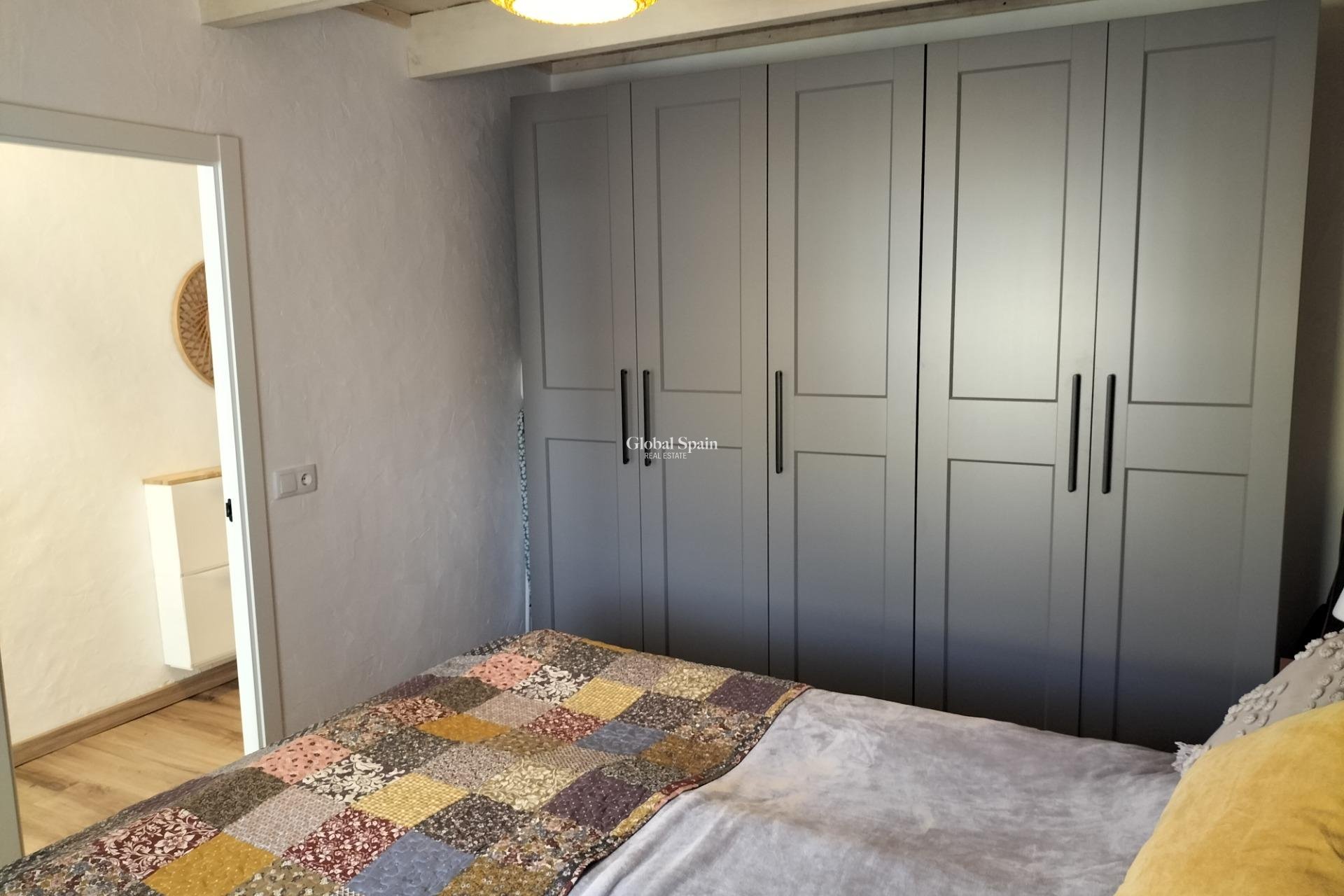 Venta - CASA -
FORMENTERA DEL SEGURA - Centro