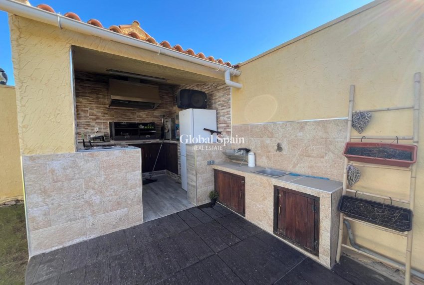 Venta - CASA -
FORTUNA - Inland