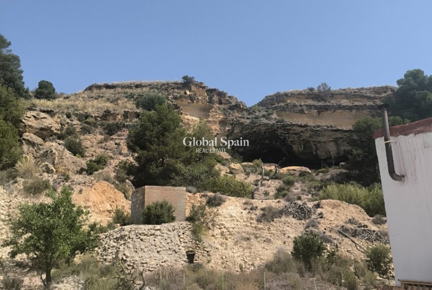 Venta - CASA -
FORTUNA - Inland