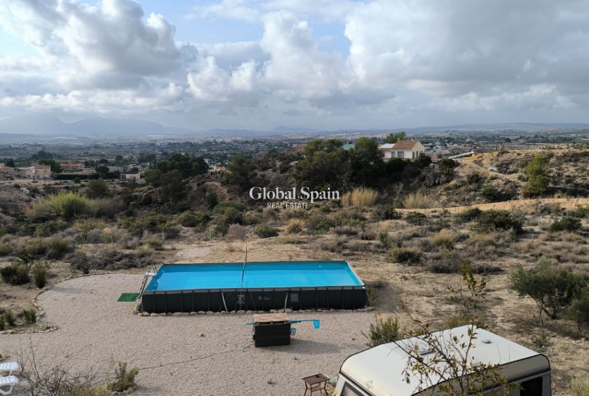 Venta - CASA -
FORTUNA - Inland