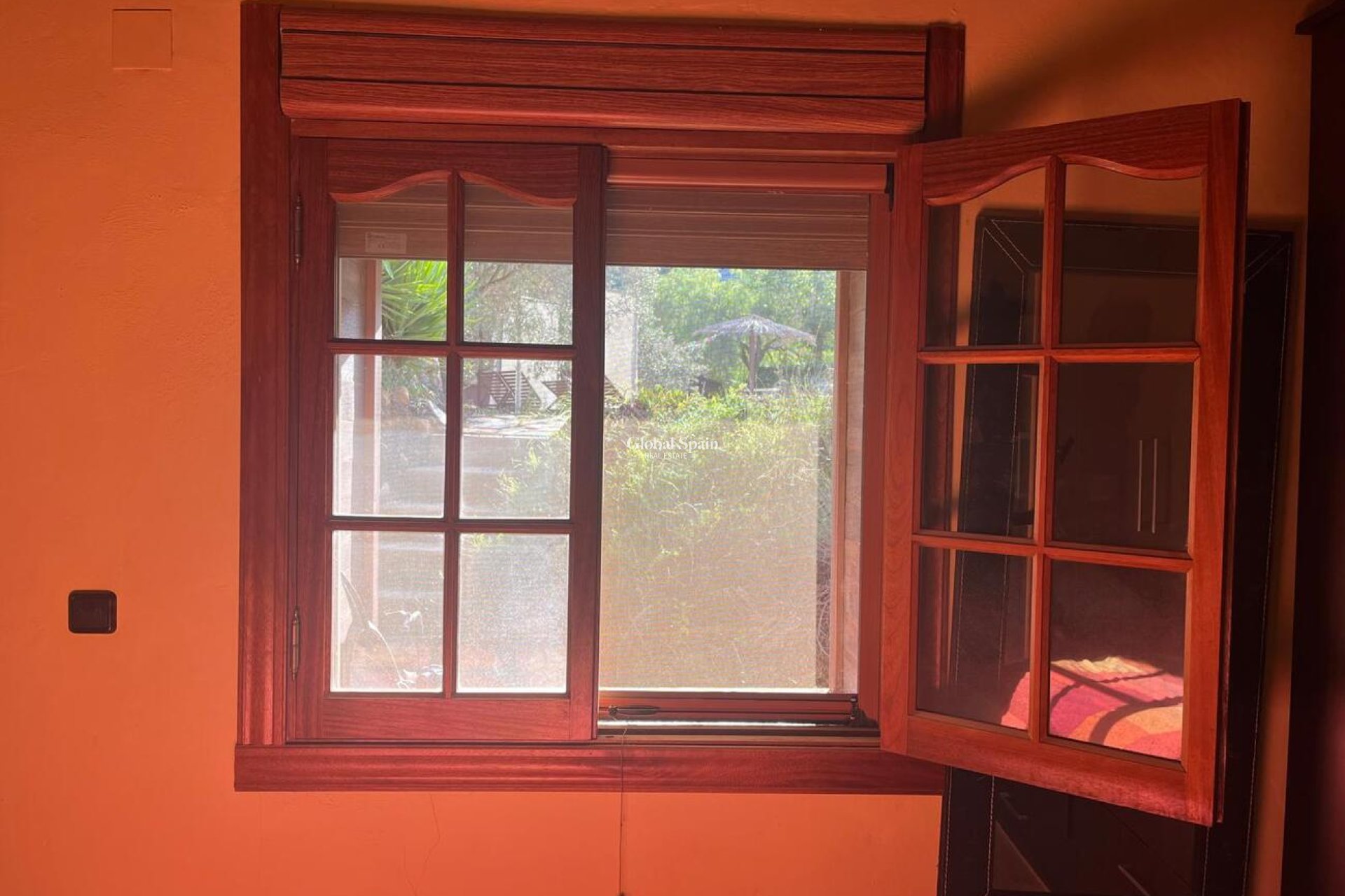 Venta - CASA -
GEA Y TRUYOLS - Inland