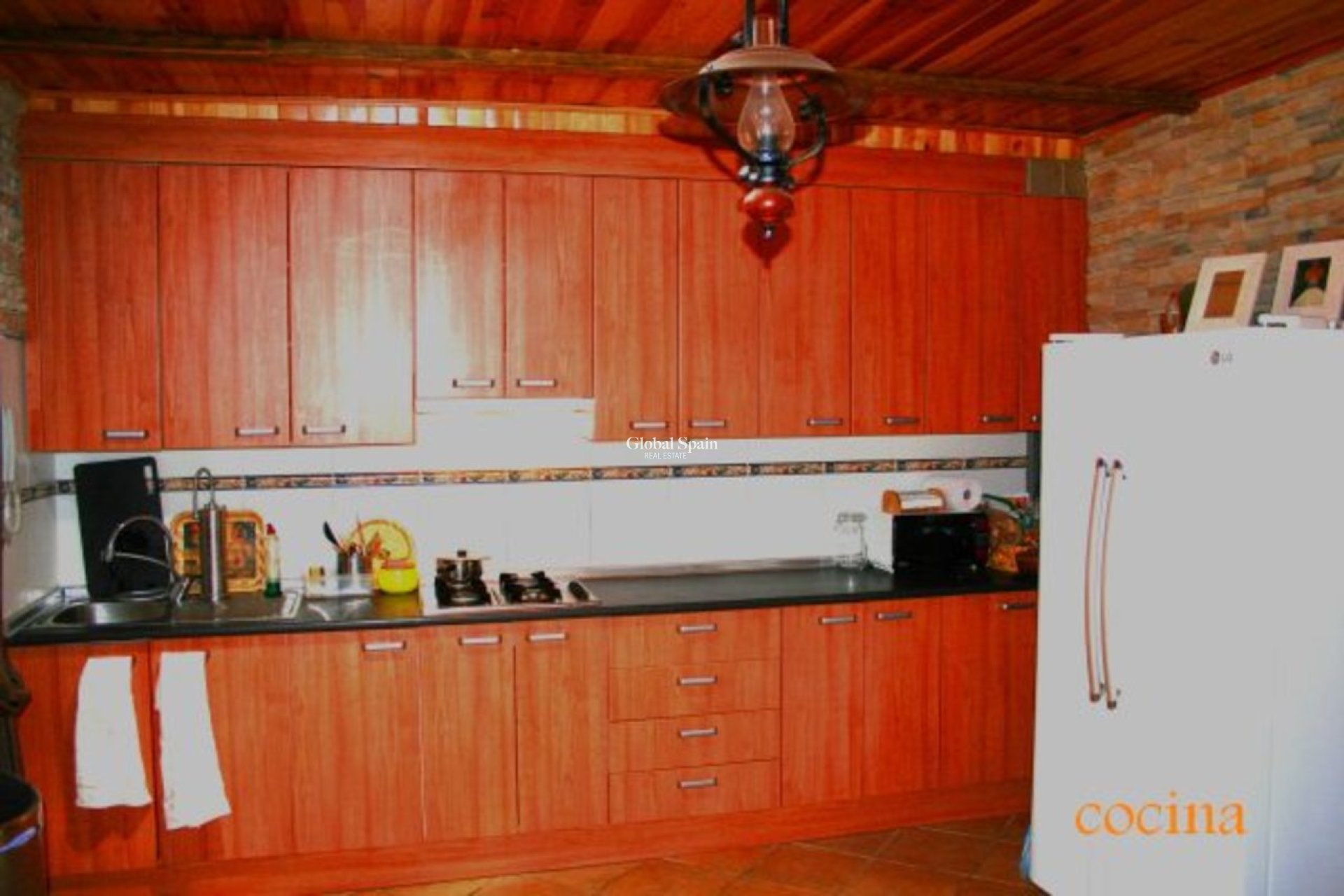 Venta - CASA -
GEA Y TRUYOLS - Inland