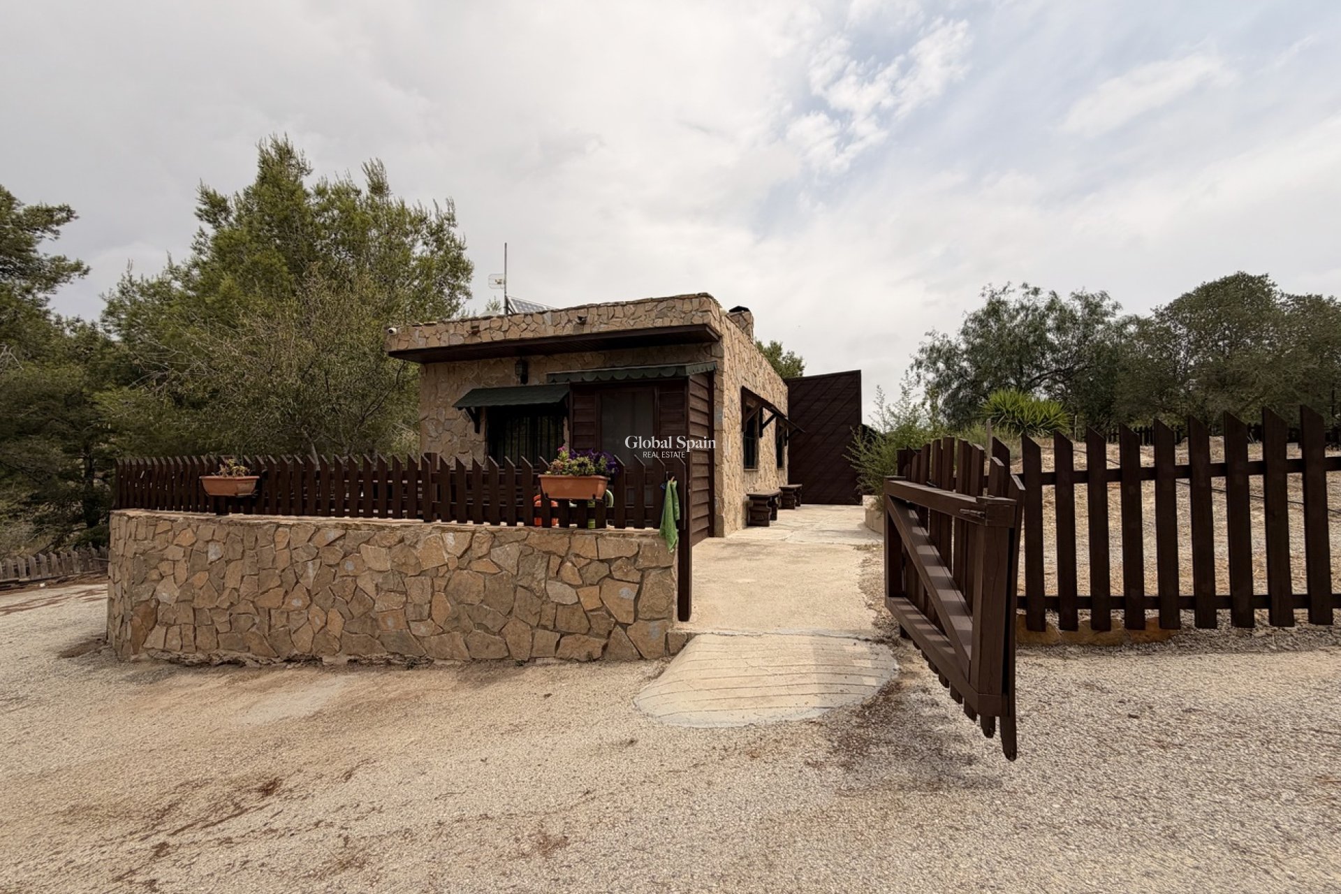 Venta - CASA -
GEA Y TRUYOLS - Sierra de Columbares Natural Park