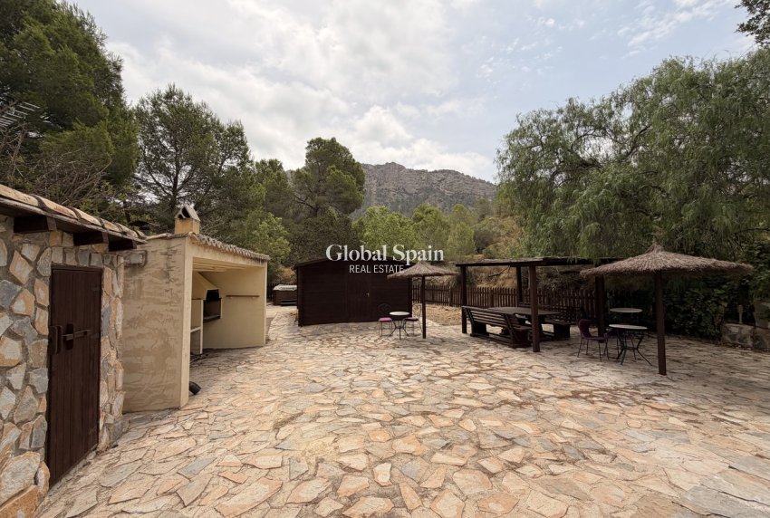 Venta - CASA -
GEA Y TRUYOLS - Sierra de Columbares Natural Park