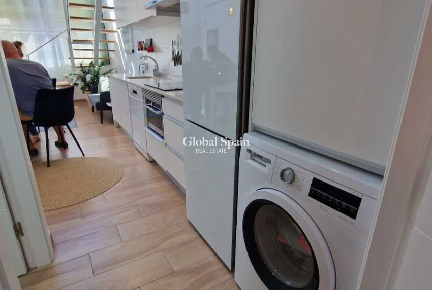 Venta - CASA -
GRAN ALACANT