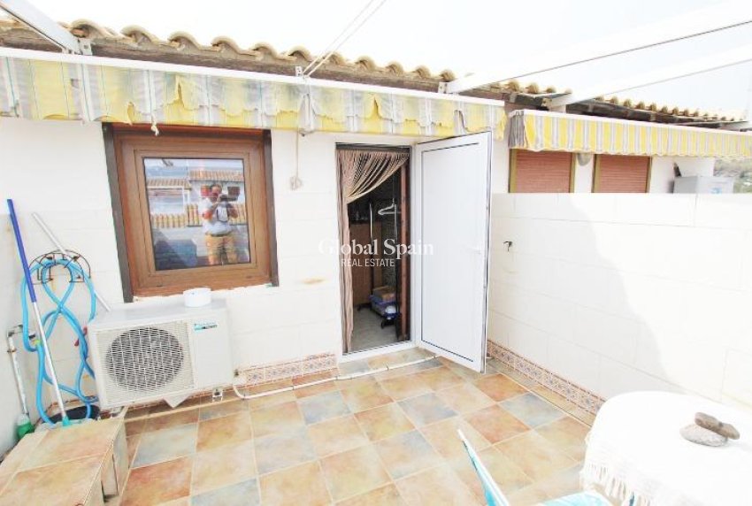 Venta - CASA -
GUARDAMAR DEL SEGURA - Benamor