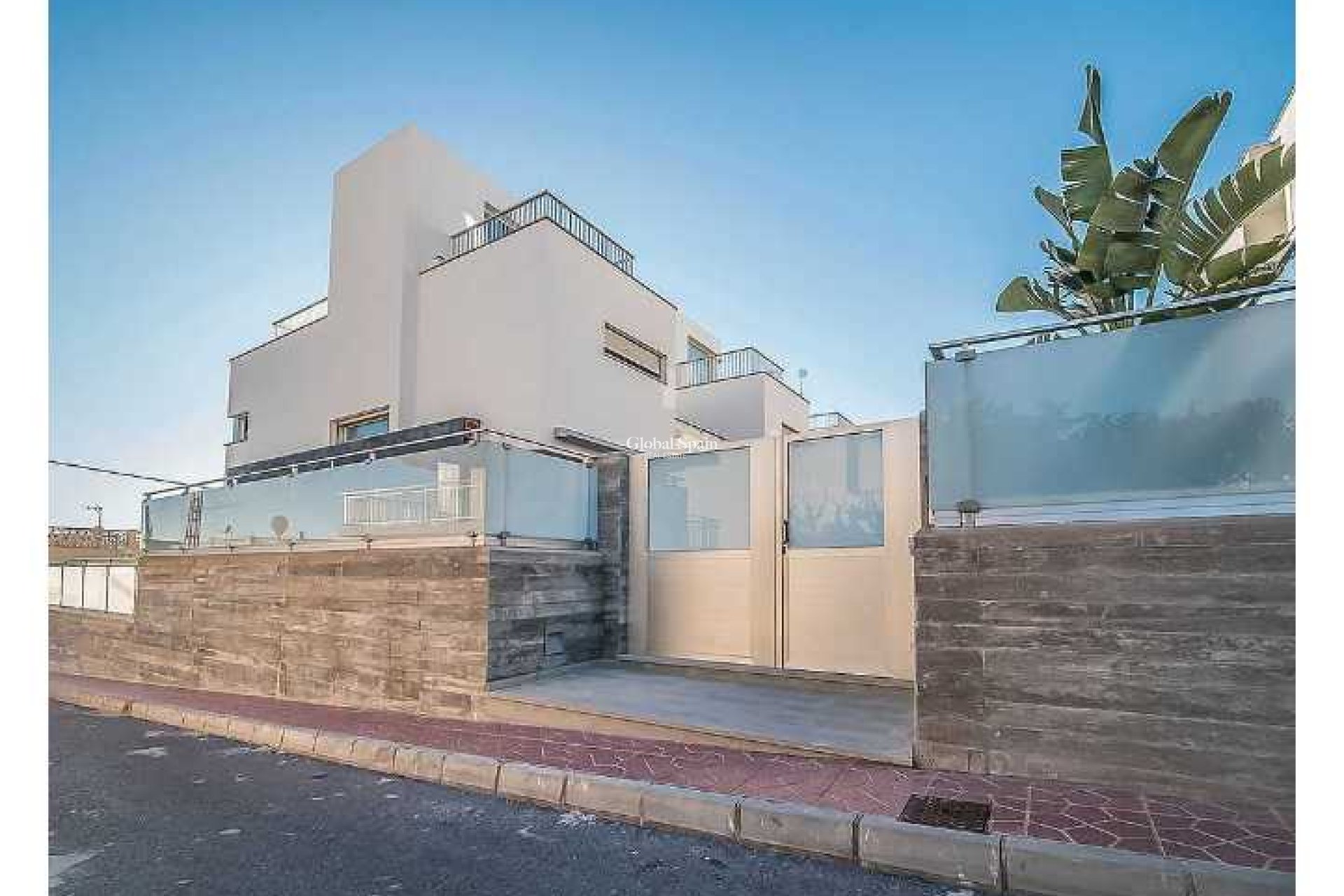Venta - CASA -
GUARDAMAR DEL SEGURA - Costa Blanca
