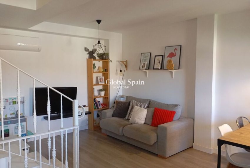 Venta - CASA -
GUARDAMAR DEL SEGURA - Costa Blanca