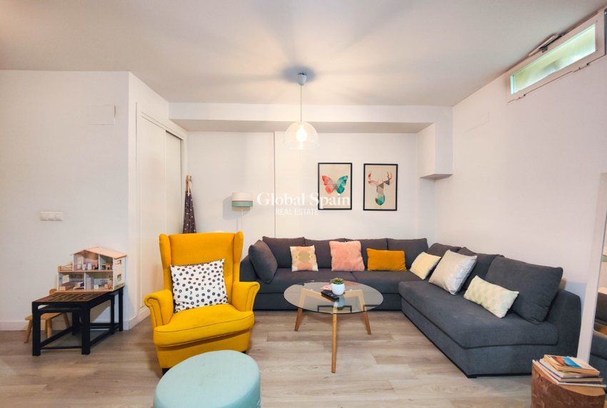 Venta - CASA -
GUARDAMAR DEL SEGURA - Costa Blanca