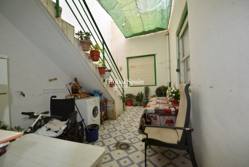 Venta - CASA -
GUARDAMAR DEL SEGURA - Costa Blanca