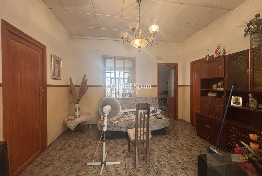 Venta - CASA -
GUARDAMAR DEL SEGURA - Costa Blanca