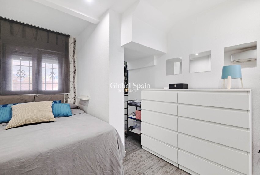 Venta - CASA -
GUARDAMAR DEL SEGURA - EL RASO