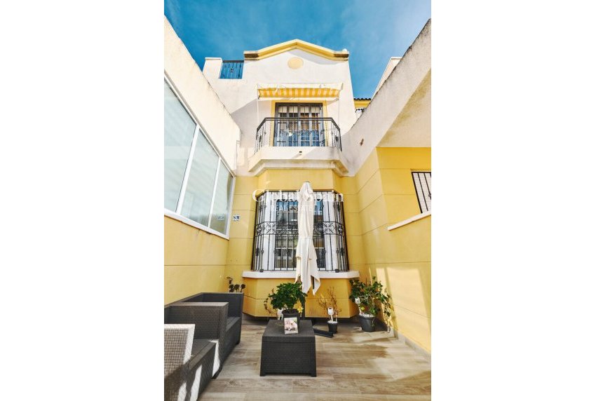 Venta - CASA -
GUARDAMAR DEL SEGURA - EL RASO