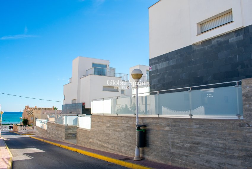 Venta - CASA -
GUARDAMAR DEL SEGURA - Guardamar Playa