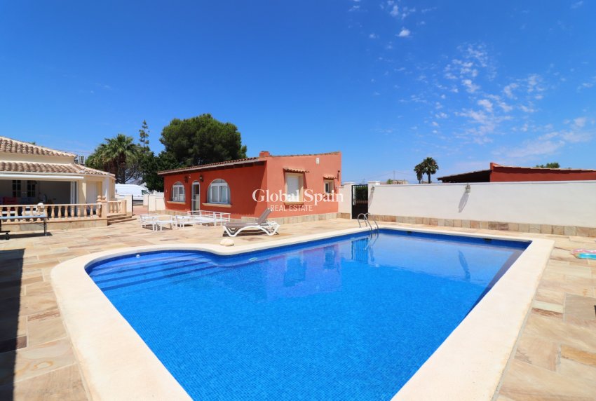 Venta - CASA -
Heredades - Heredades - Country