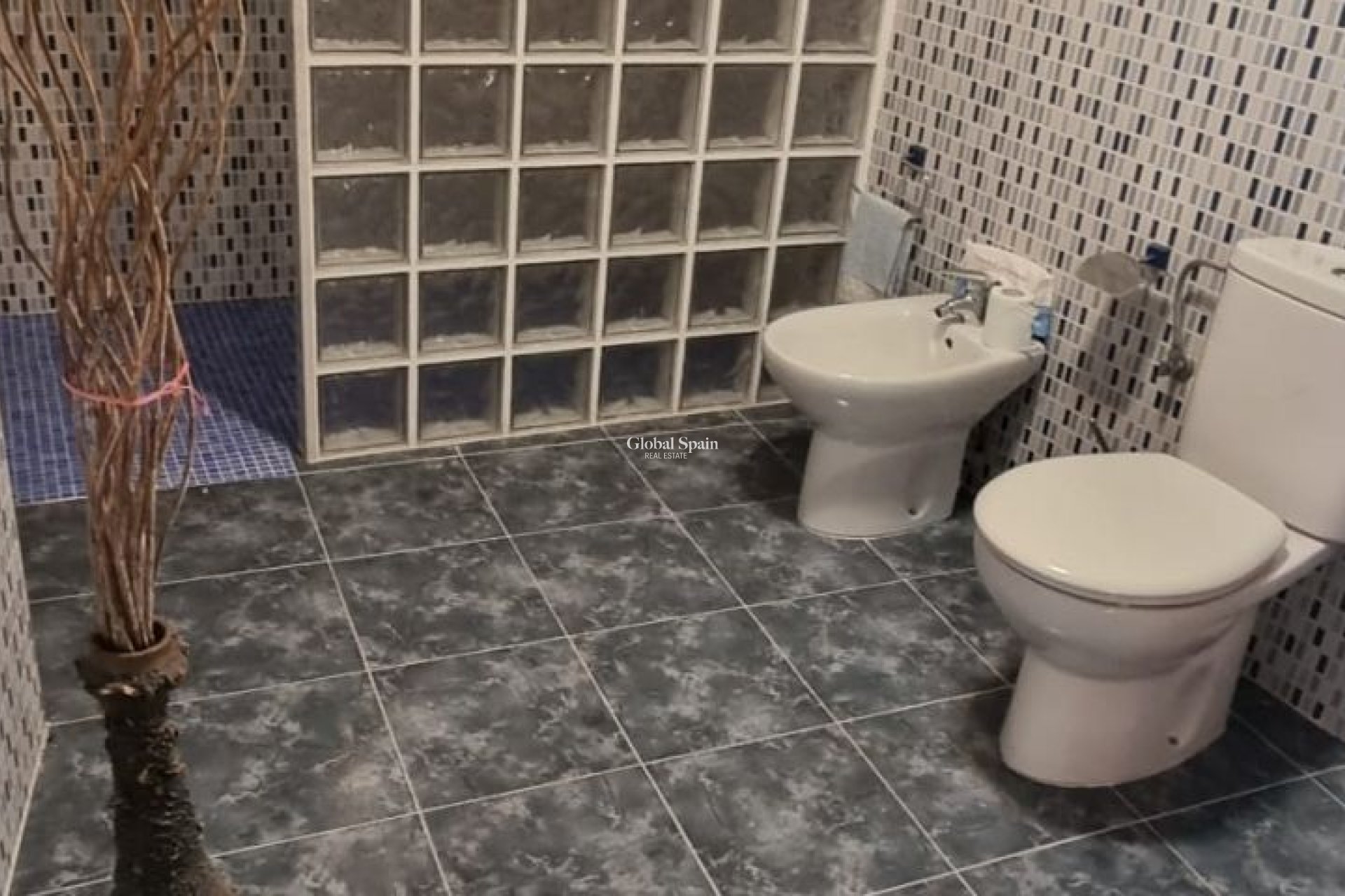 Venta - CASA -
HONDÓN DE LAS NIEVES - Inland