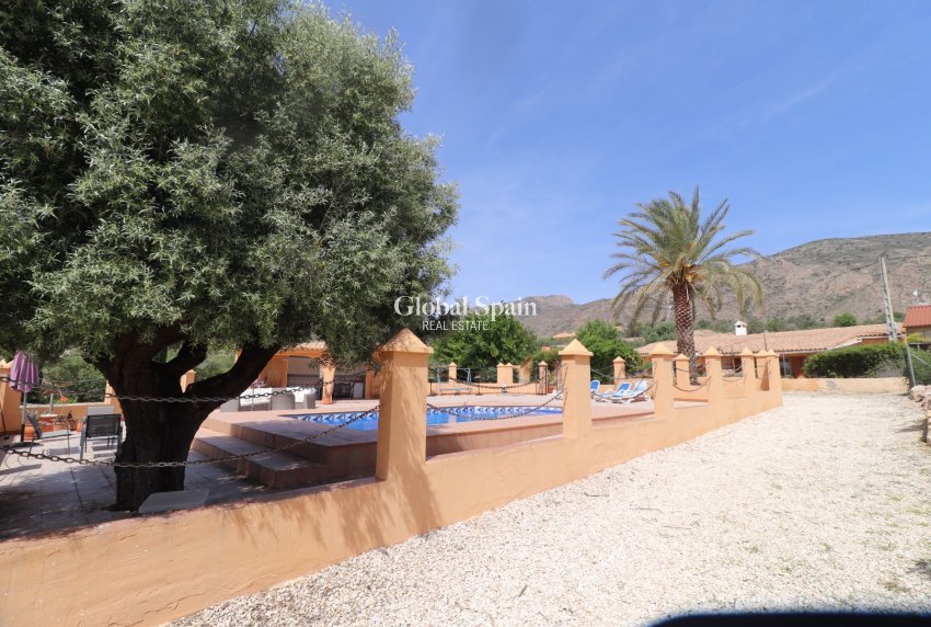 Venta - CASA -
HONDÓN DE LAS NIEVES - Inland