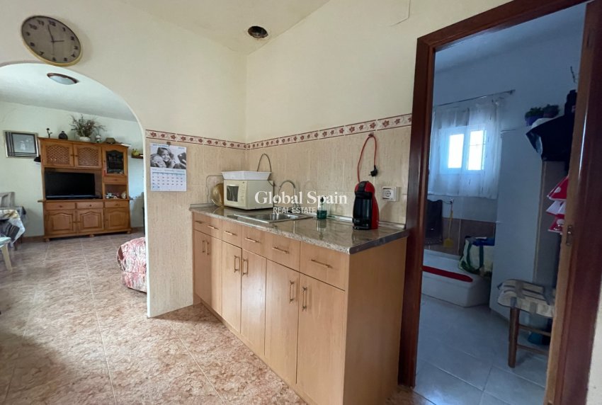 Venta - CASA -
JACARILLA - Inland