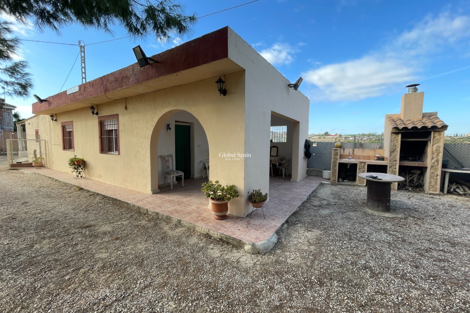 Venta - CASA -
JACARILLA - Inland