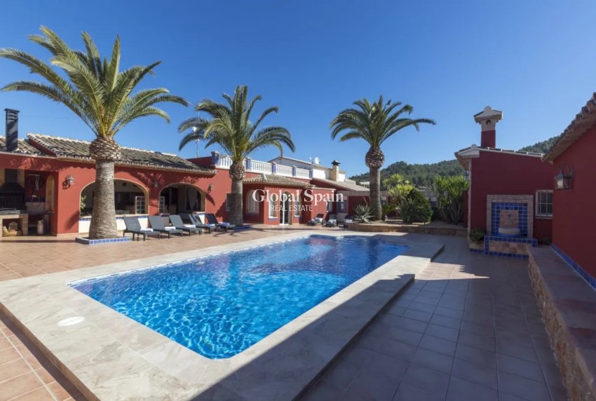 Venta - CASA -
JALÓN - Inland