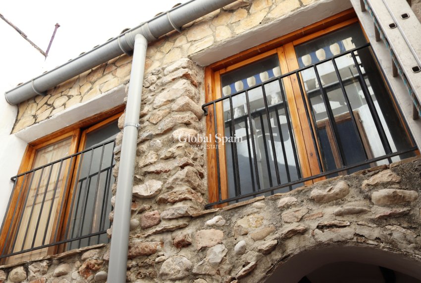 Venta - CASA -
JALÓN - Inland