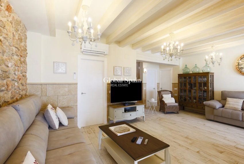 Venta - CASA -
JALÓN - Inland