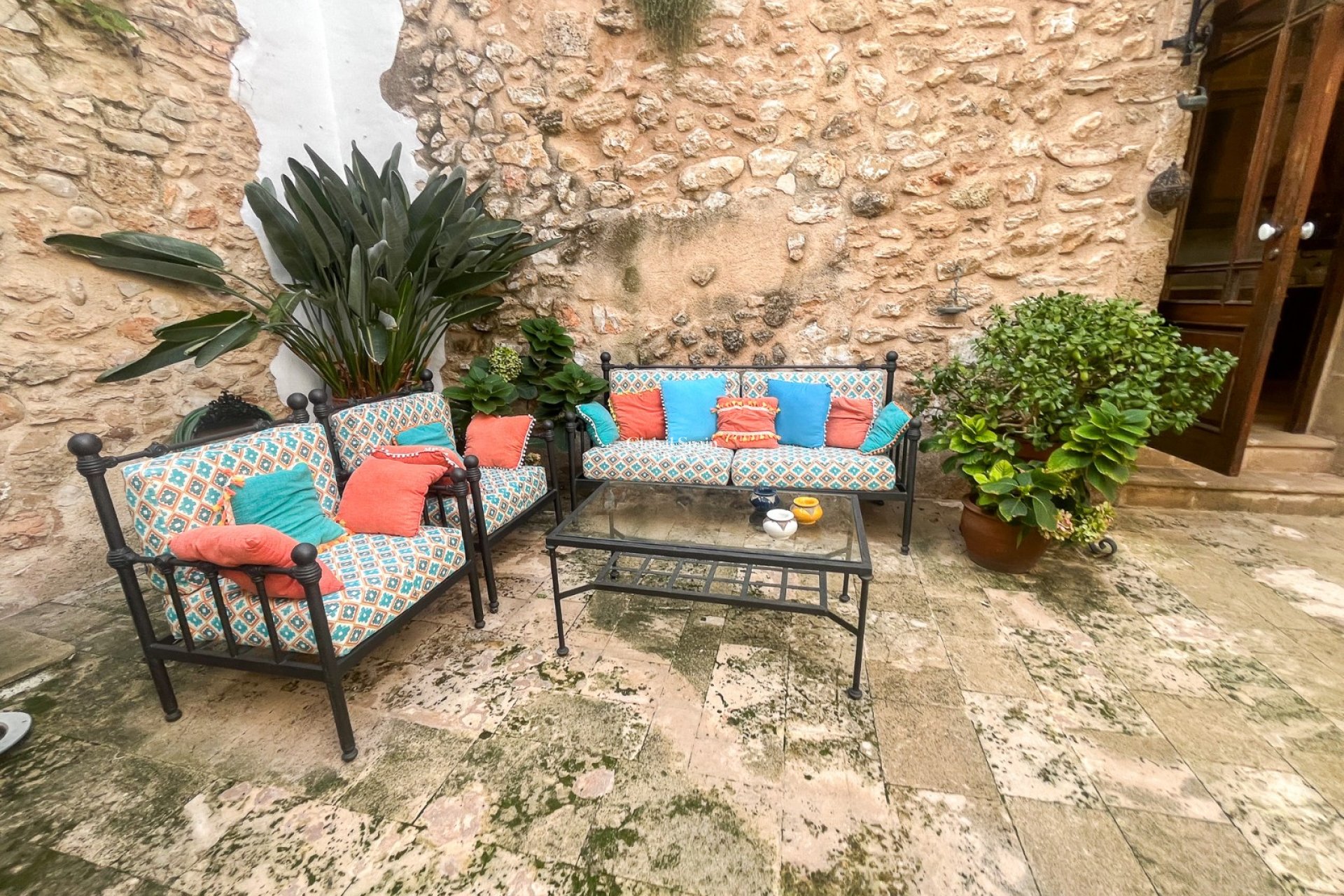 Venta - CASA -
JÁVEA