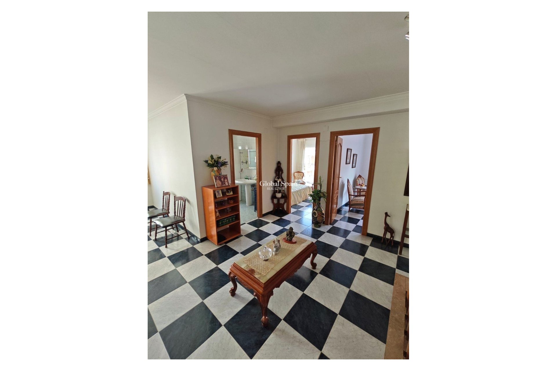 Venta - Casa -
Jeresa - Pueblo