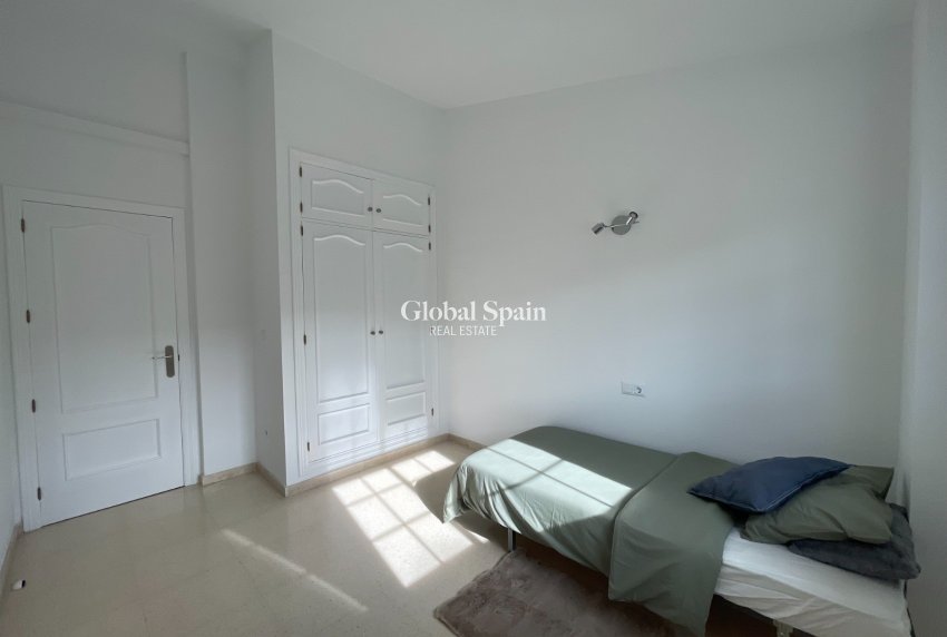 Venta - CASA -
L'ALBIR - center
