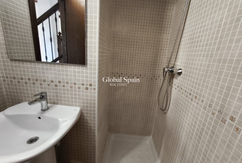 Venta - CASA -
LA FINCA GOLF - Inland