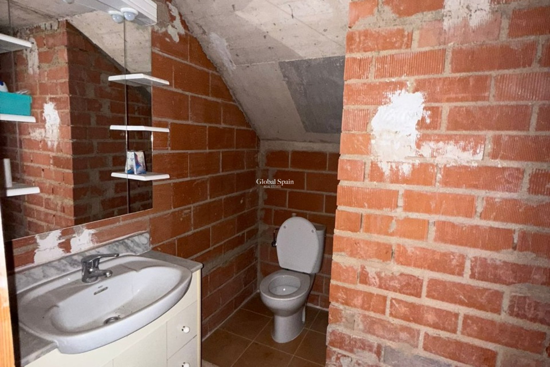 Venta - CASA -
LA FONT D'EN CARRÒS - Centro