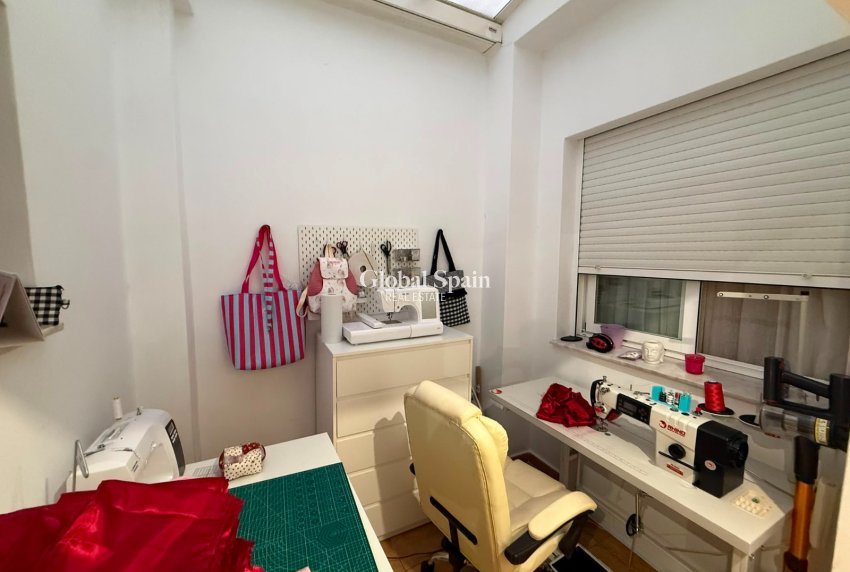 Venta - CASA -
LA FONT D'EN CARRÒS - Centro