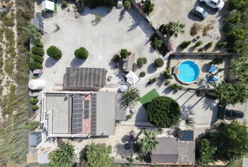 Venta - CASA -
LA MARINA - Elche / Elx