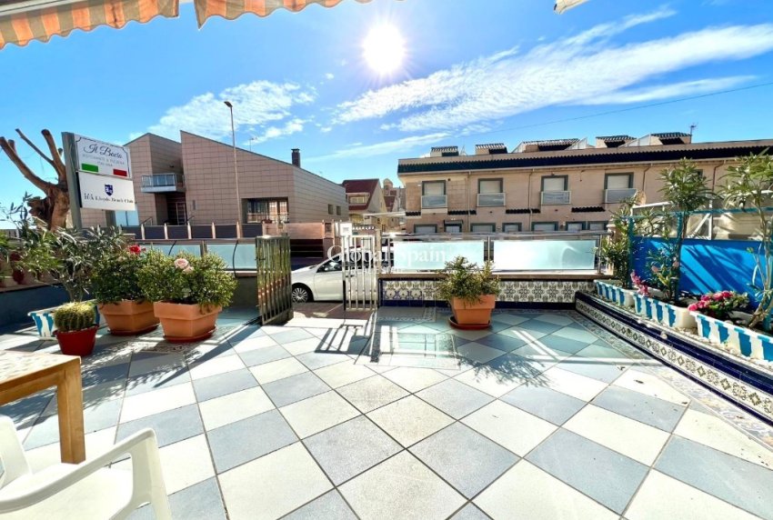 Venta - Casa -
LA MATA